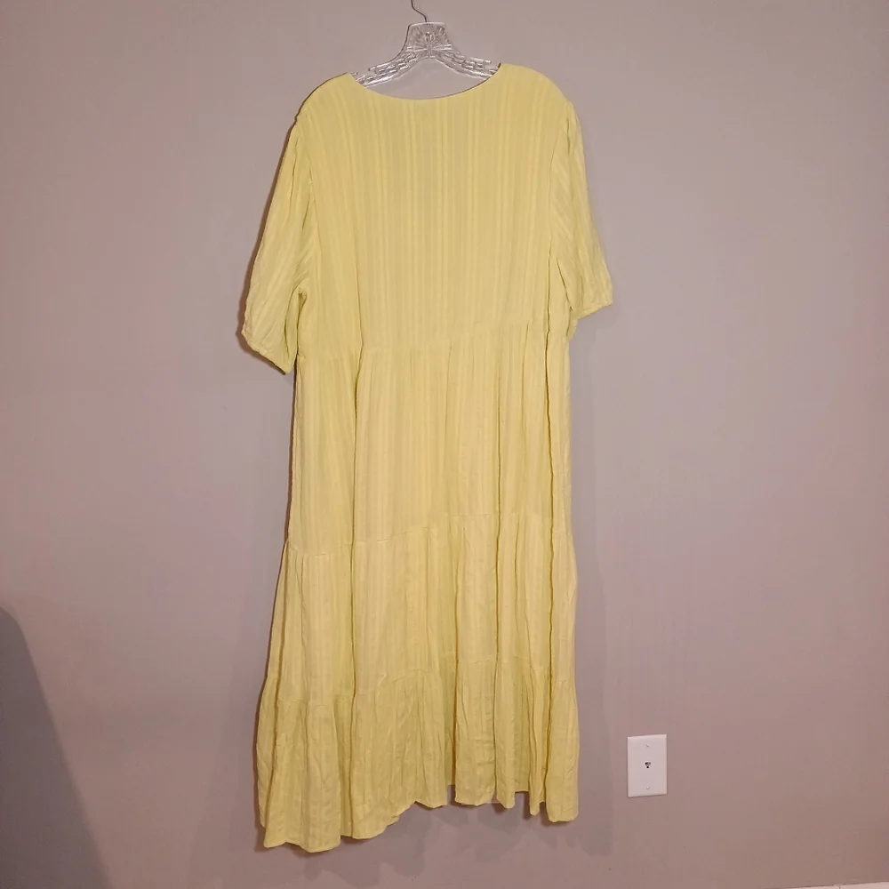 J. Jill Women's Jacquard V-Neck Tiered Midi Dress Size XL Yellow - Picture 3 of 7